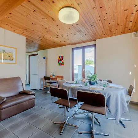 Holiday home Lotissement Du Stade By Interhome