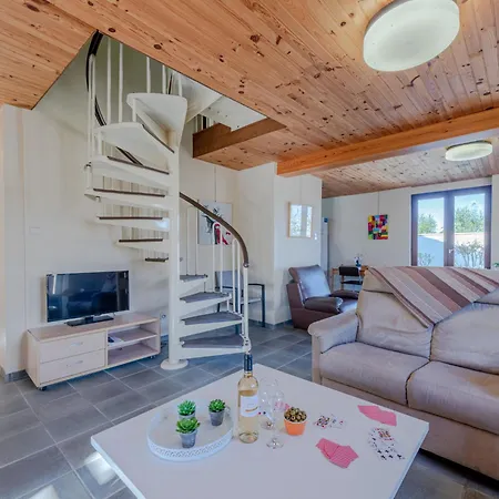 Holiday home Lotissement Du Stade By Interhome Saint-Cyprien (Pyrenees-Orientales)