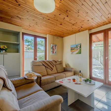 Holiday home Lotissement Du Stade By Interhome *